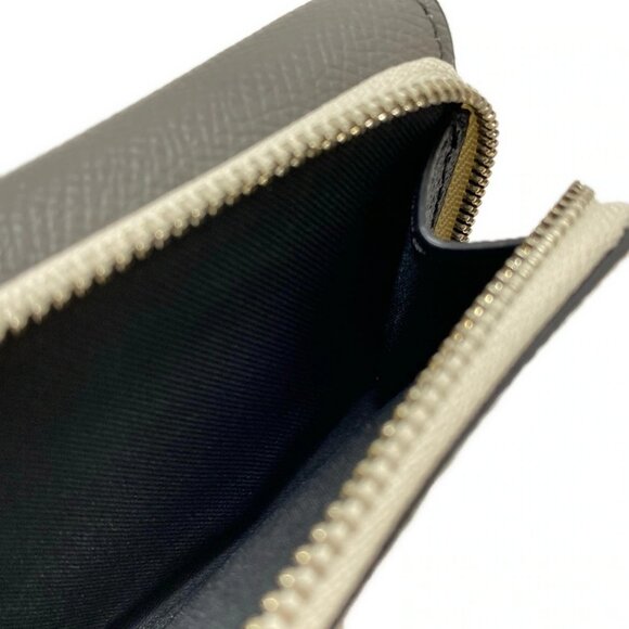Auth COACH Small tri-fold wallet color block 2923 Gray White Leather - Picture 6 of 7